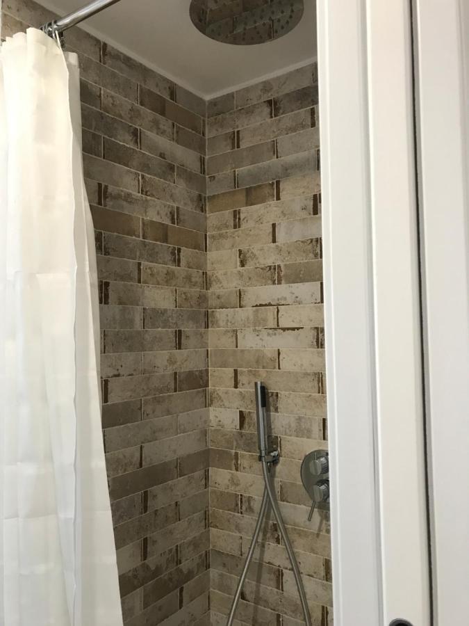 Studio 25 Apartment - Near Metro M3 Milano Eksteriør billede